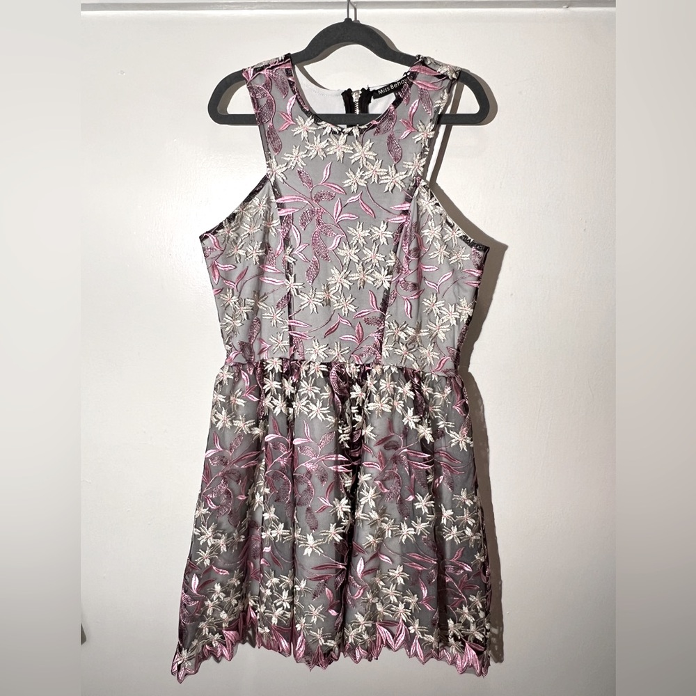 Miss Behave girl’s party dress. New with Tags. Size 14. Pink and grey floral